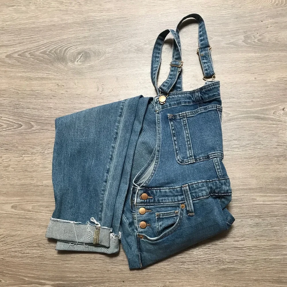 Universal Thread Overalls - Picture 3 of 3